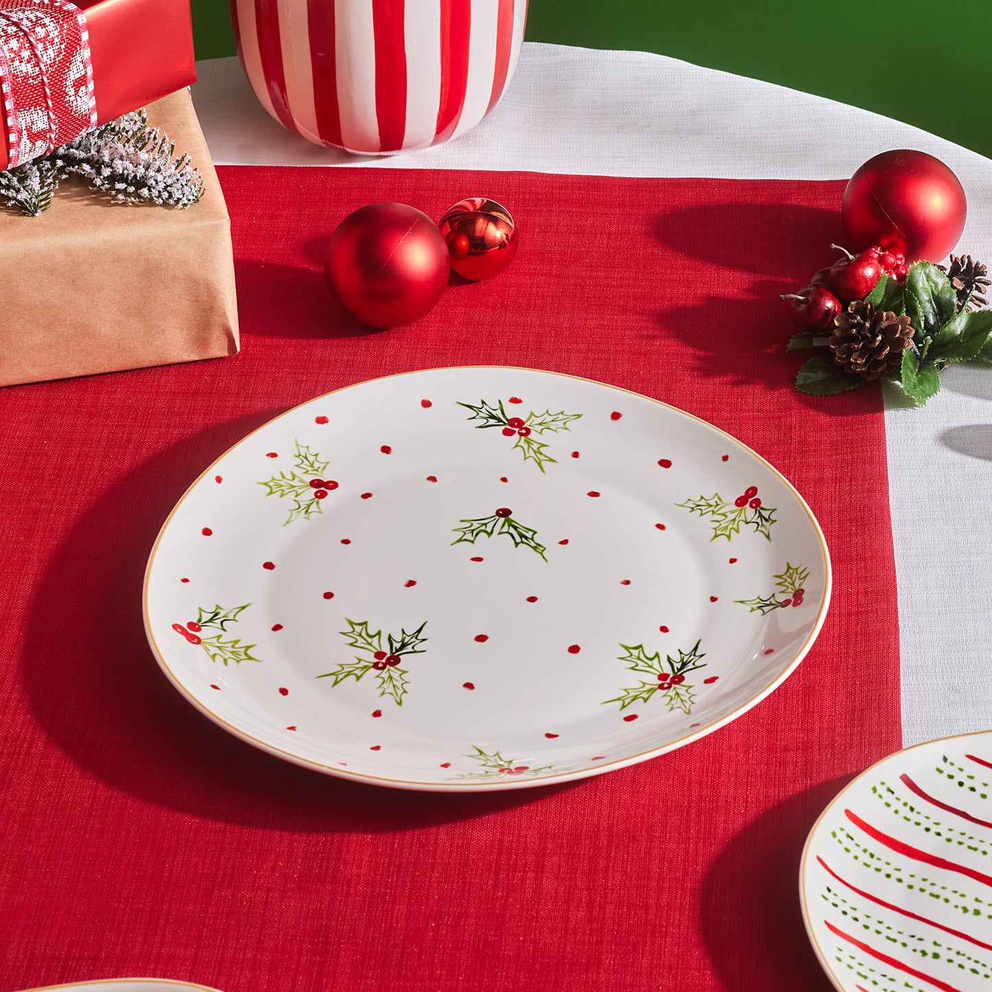 New Year Kokina Red Dot, New Generation Bone Dinner Plate, 27cm, Multi